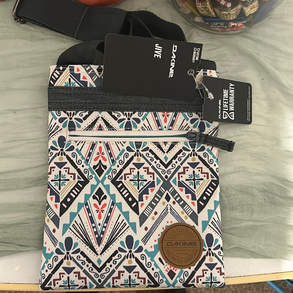 Brand new with tags!! Dakine side bag